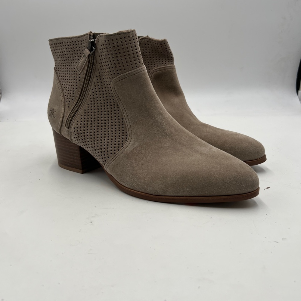 Johnston & Murphy Tan Ankle Booties with Sleek Pointed Toe